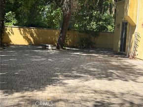 5717 MELVIN Avenue, Tarzana (los Angeles) CA 91356