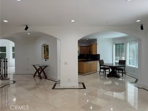 5717 MELVIN Avenue, Tarzana (los Angeles) CA 91356