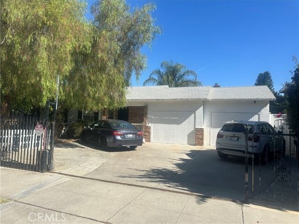 20957 Community, Los Angeles CA 91304