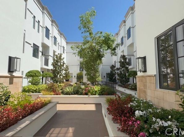 288 S Oakland 103, Pasadena CA 91101