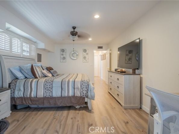 16732 Lassen Street, Northridge (los Angeles) CA 91343