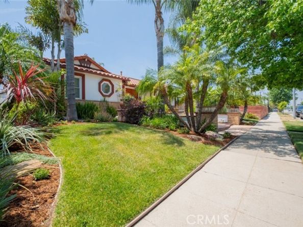 16732 Lassen Street, Northridge (los Angeles) CA 91343