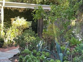 22628 Quinta Road, Woodland Hills (los Angeles) CA 91364