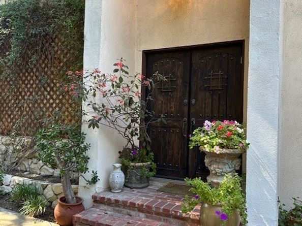 22628 Quinta Road, Woodland Hills (los Angeles) CA 91364
