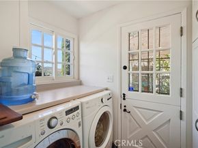 22628 Quinta Road, Woodland Hills (los Angeles) CA 91364