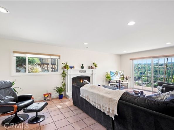 22628 Quinta Road, Woodland Hills (los Angeles) CA 91364