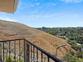 22628 Quinta Road, Woodland Hills (los Angeles) CA 91364