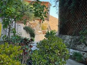 22628 Quinta Road, Woodland Hills (los Angeles) CA 91364