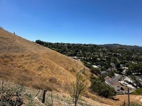 22628 Quinta Road, Woodland Hills (los Angeles) CA 91364