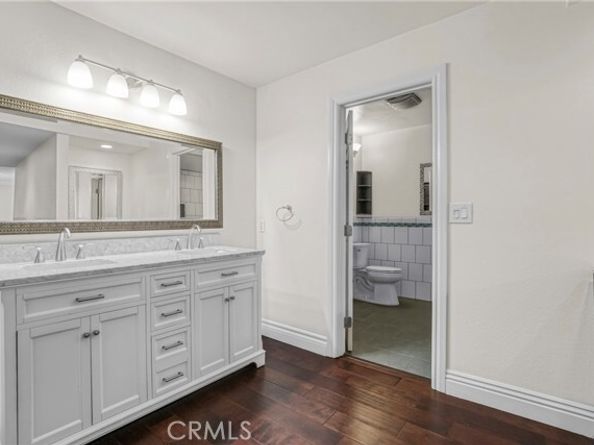 17140 Burbank Boulevard 105, Encino (los Angeles) CA 91316