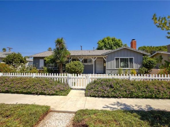 7816 Shoup Avenue, West Hills (los Angeles) CA 91304