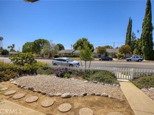 7816 Shoup Avenue, West Hills (los Angeles) CA 91304
