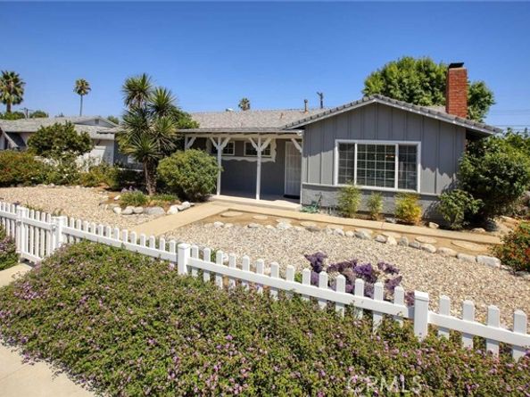 7816 Shoup Avenue, West Hills (los Angeles) CA 91304