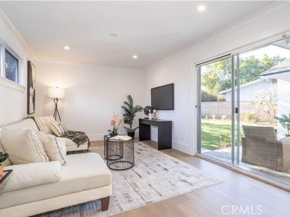 10133 Whitaker Avenue, Granada Hills (los Angeles) CA 91343