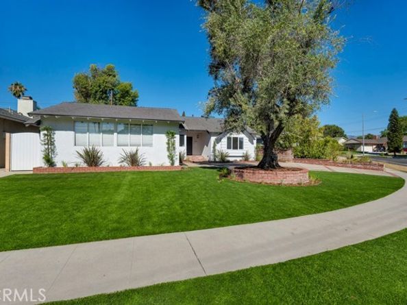 10133 Whitaker Avenue, Granada Hills (los Angeles) CA 91343