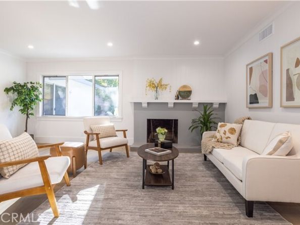 10133 Whitaker Avenue, Granada Hills (los Angeles) CA 91343