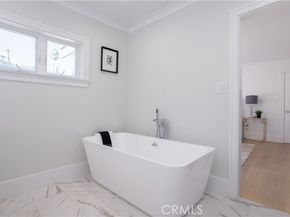 10133 Whitaker Avenue, Granada Hills (los Angeles) CA 91343