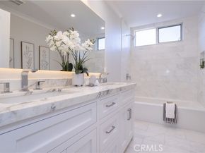 10133 Whitaker Avenue, Granada Hills (los Angeles) CA 91343