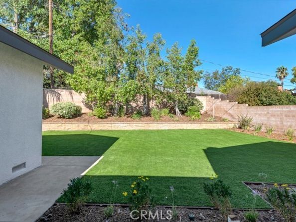 10133 Whitaker Avenue, Granada Hills (los Angeles) CA 91343