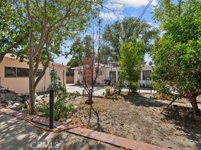 8062 Tyrone Avenue, Panorama City (los Angeles) CA 91402