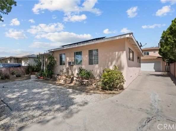 8062 Tyrone Avenue, Panorama City (los Angeles) CA 91402