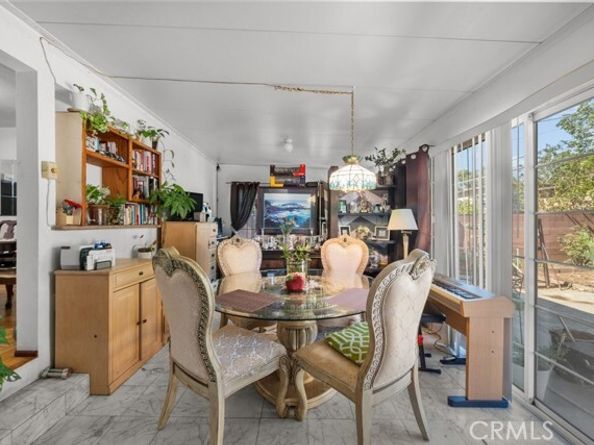 8062 Tyrone Avenue, Panorama City (los Angeles) CA 91402