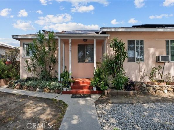 8062 Tyrone Avenue, Panorama City (los Angeles) CA 91402