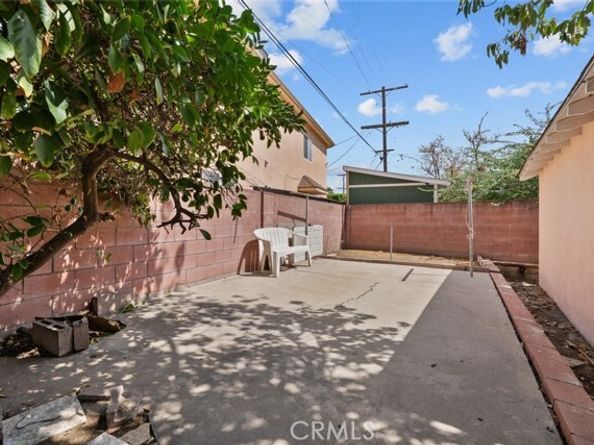 8062 Tyrone Avenue, Panorama City (los Angeles) CA 91402