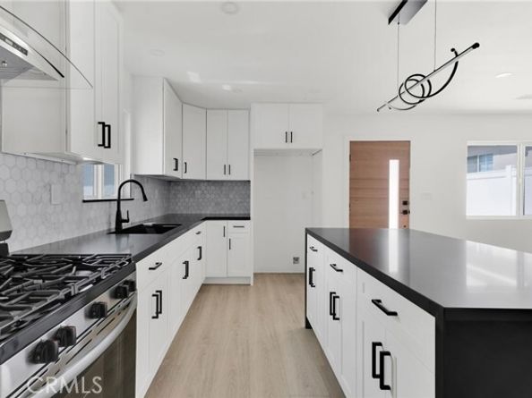 14448 Pinney Street, Arleta (los Angeles) CA 91331