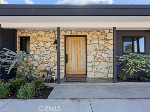 4801 Almidor Avenue, Woodland Hills (los Angeles) CA 91364