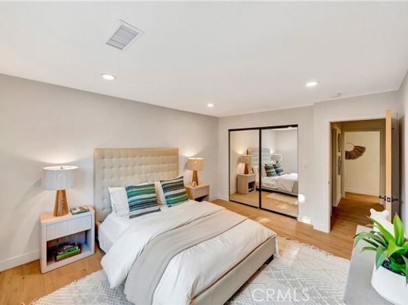 5534 Pattilar Avenue, Woodland Hills (los Angeles) CA 91367