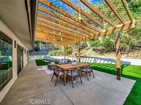 5534 Pattilar Avenue, Woodland Hills (los Angeles) CA 91367