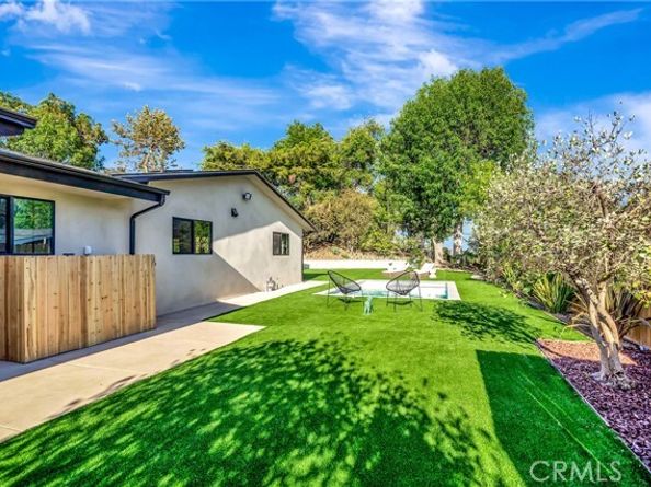 5534 Pattilar Avenue, Woodland Hills (los Angeles) CA 91367
