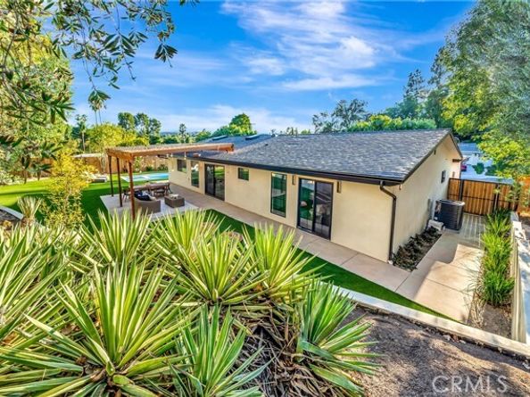 5534 Pattilar Avenue, Woodland Hills (los Angeles) CA 91367