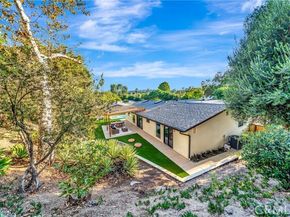 5534 Pattilar Avenue, Woodland Hills (los Angeles) CA 91367