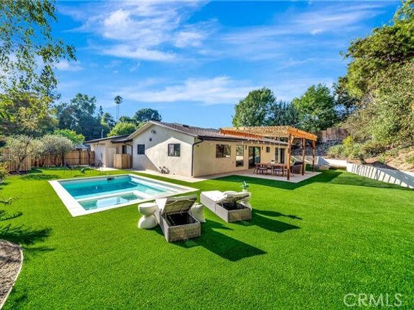 5534 Pattilar Avenue, Woodland Hills (los Angeles) CA 91367
