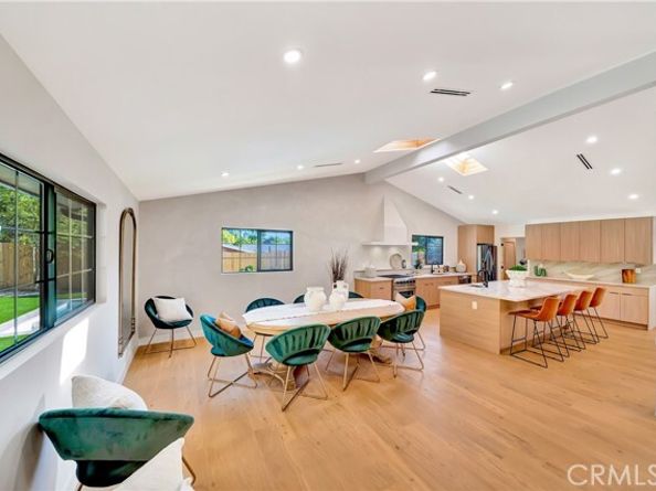 5534 Pattilar Avenue, Woodland Hills (los Angeles) CA 91367