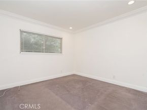 6041 Fountain Park Street 9, Woodland Hills (los Angeles) CA 91367