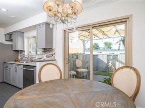 6041 Fountain Park Street 9, Woodland Hills (los Angeles) CA 91367