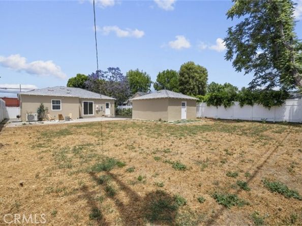6820 Jellico Avenue, Van Nuys (los Angeles) CA 91406
