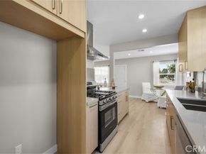 6820 Jellico Avenue, Van Nuys (los Angeles) CA 91406