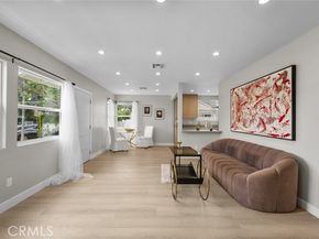 6820 Jellico Avenue, Van Nuys (los Angeles) CA 91406