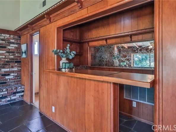 17654 Prairie Street, Northridge (los Angeles) CA 91325