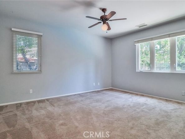 17654 Prairie Street, Northridge (los Angeles) CA 91325