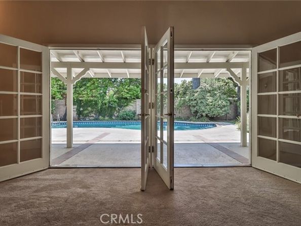 17654 Prairie Street, Northridge (los Angeles) CA 91325