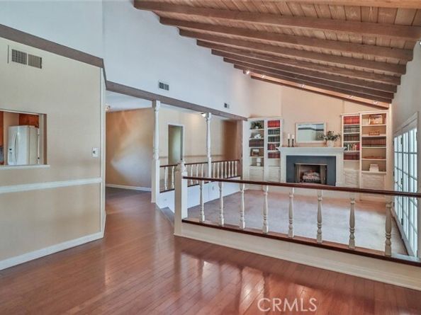 17654 Prairie Street, Northridge (los Angeles) CA 91325