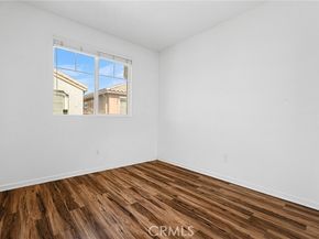 7600 N Courage Way, Van Nuys (los Angeles) CA 91405