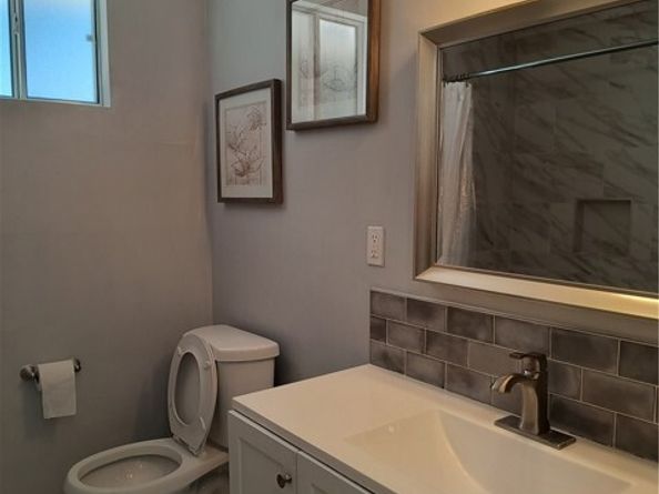 20401 Napa Street, Winnetka (los Angeles) CA 91306