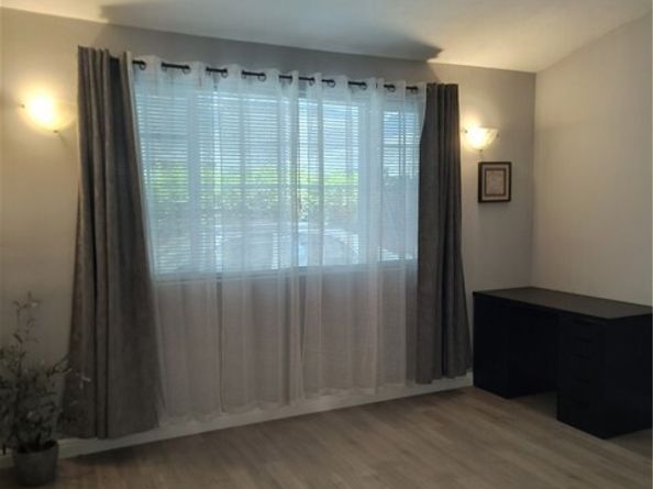 20401 Napa Street, Winnetka (los Angeles) CA 91306