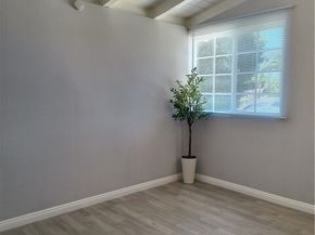 20401 Napa Street, Winnetka (los Angeles) CA 91306